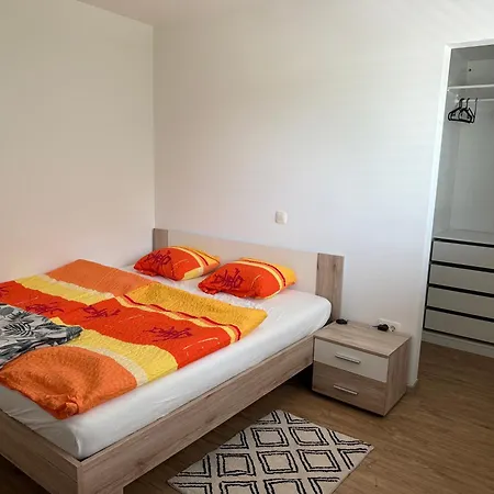 Two Bedrom Modern Flat Near Ljubljana Private Garage &balcony Apartman *