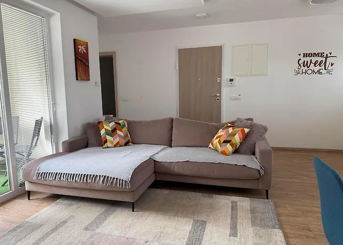 Apartamento Two Bedrom Modern Flat Near Ljubljana Private Garage &balcony *